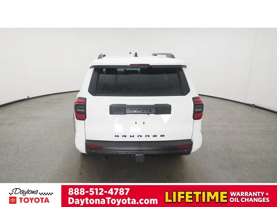 2025 Toyota 4Runner 6th Gen - Image 7 of 12