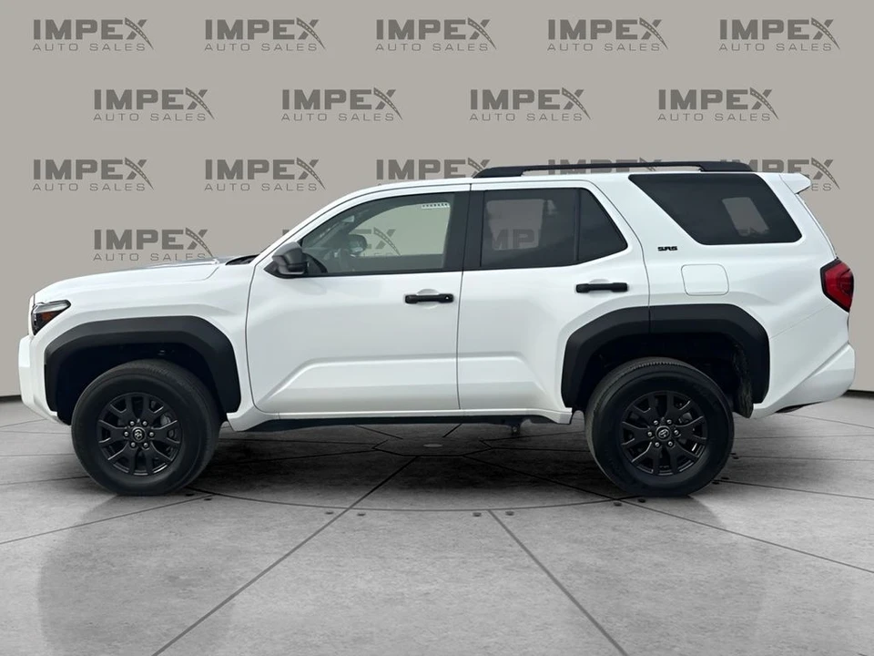 2025 Toyota 4Runner 6th Gen - Image 2 of 12