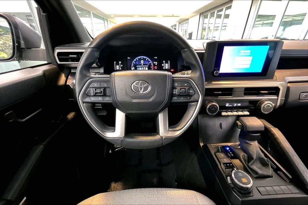 2025 Toyota 4Runner 6th Gen - Image 6 of 12