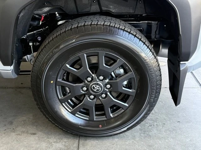 2025 Toyota 4Runner 6th Gen - Image 12 of 12
