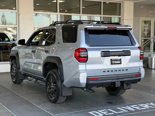 2025 Toyota 4Runner 6th Gen - Image 9 of 12