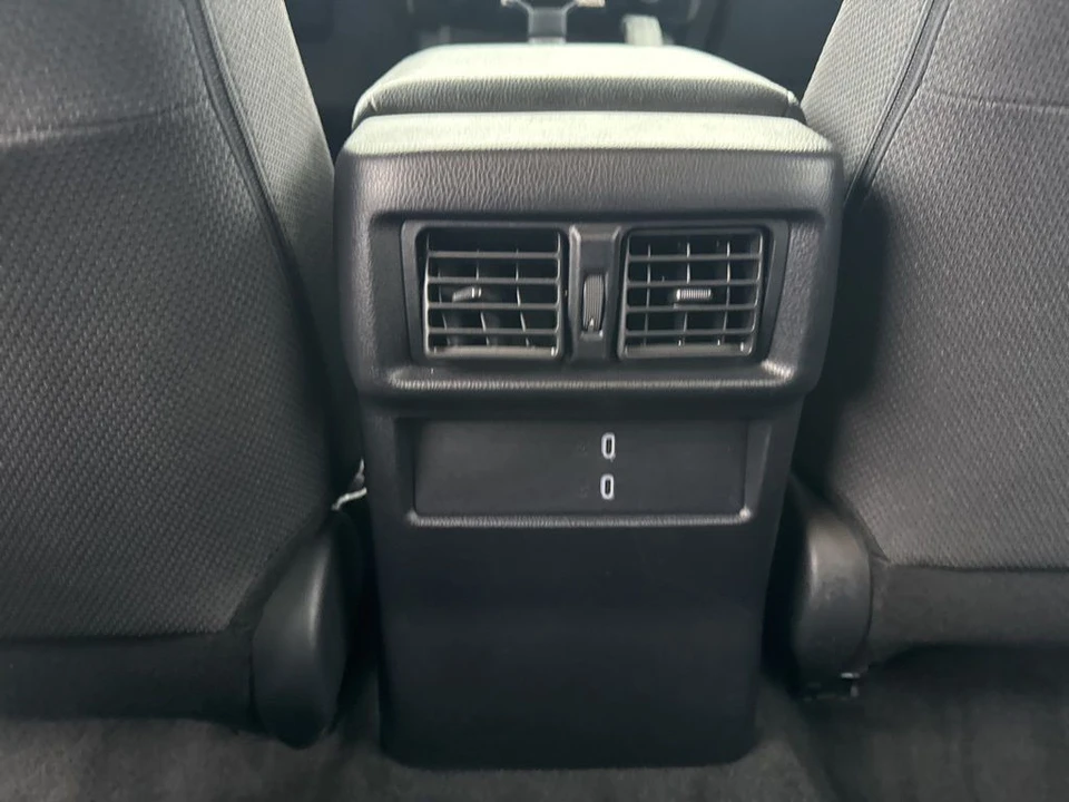 2025 Toyota 4Runner 6th Gen - Image 11 of 12