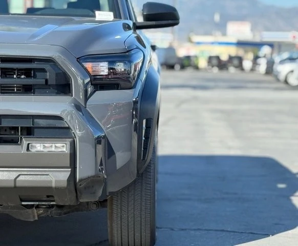 2025 Toyota 4Runner 6th Gen - Image 4 of 12
