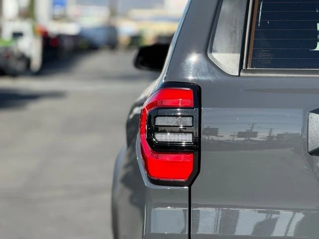 2025 Toyota 4Runner 6th Gen - Image 8 of 12