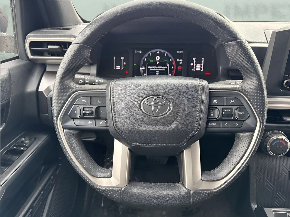 2025 Toyota 4Runner 6th Gen - Image 12 of 12