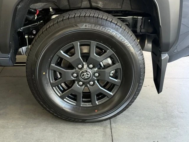 2025 Toyota 4Runner 6th Gen - Image 12 of 12