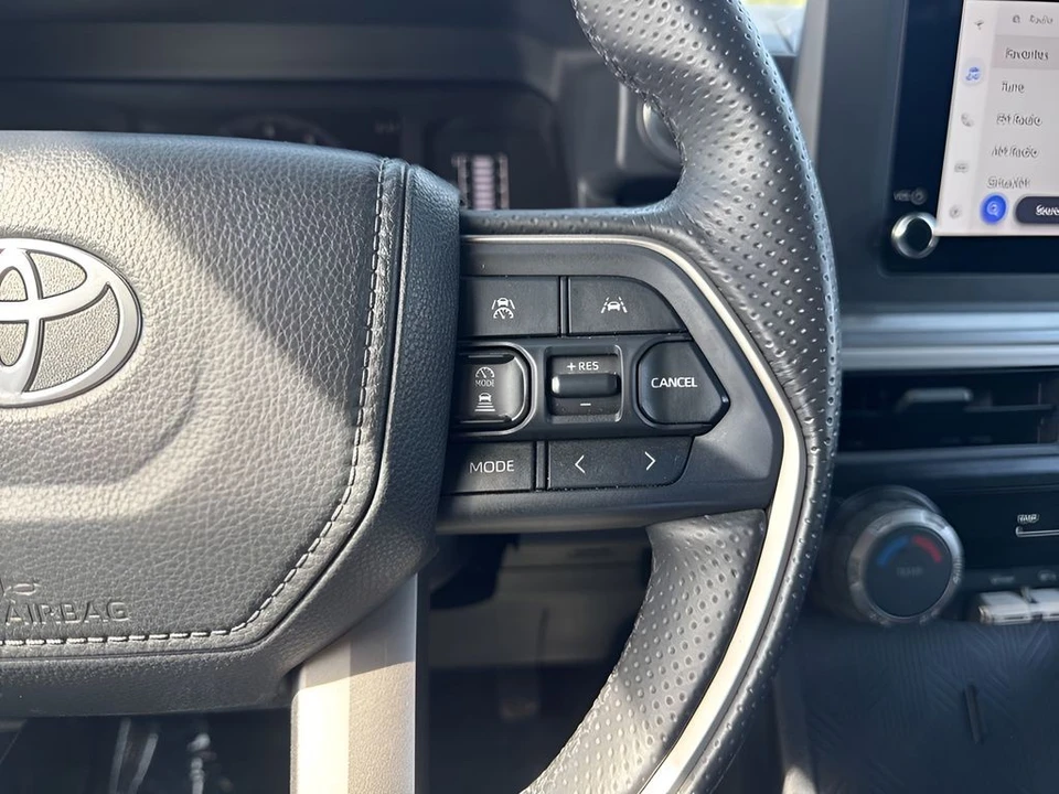 2025 Toyota 4Runner 6th Gen - Image 14 of 21