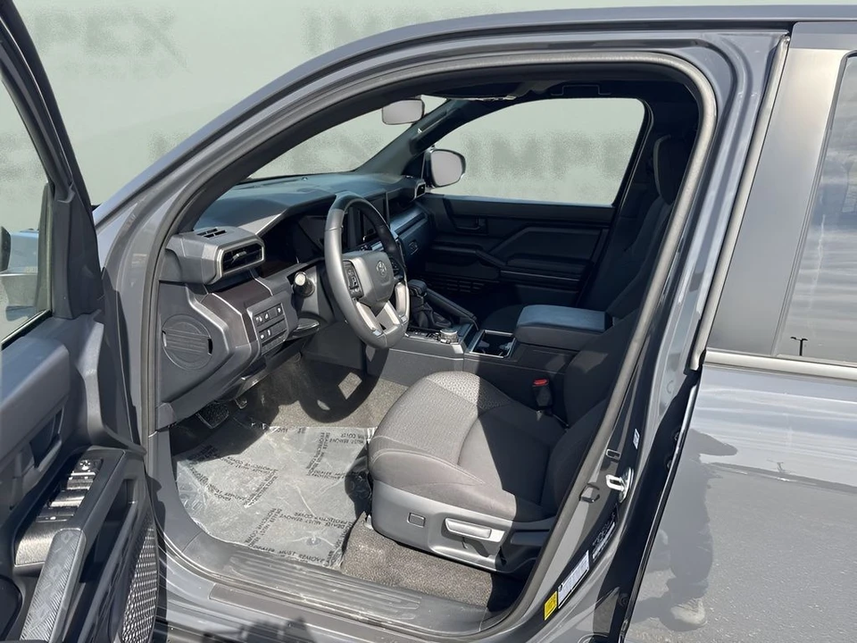 2025 Toyota 4Runner 6th Gen - Image 9 of 21
