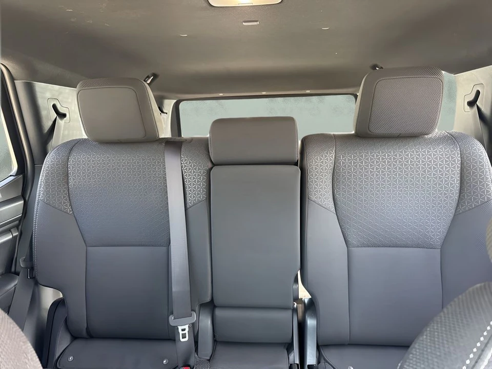 2025 Toyota 4Runner 6th Gen - Image 10 of 21