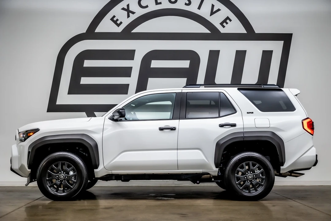 2025 Toyota 4Runner 6th Gen - Image 6 of 21