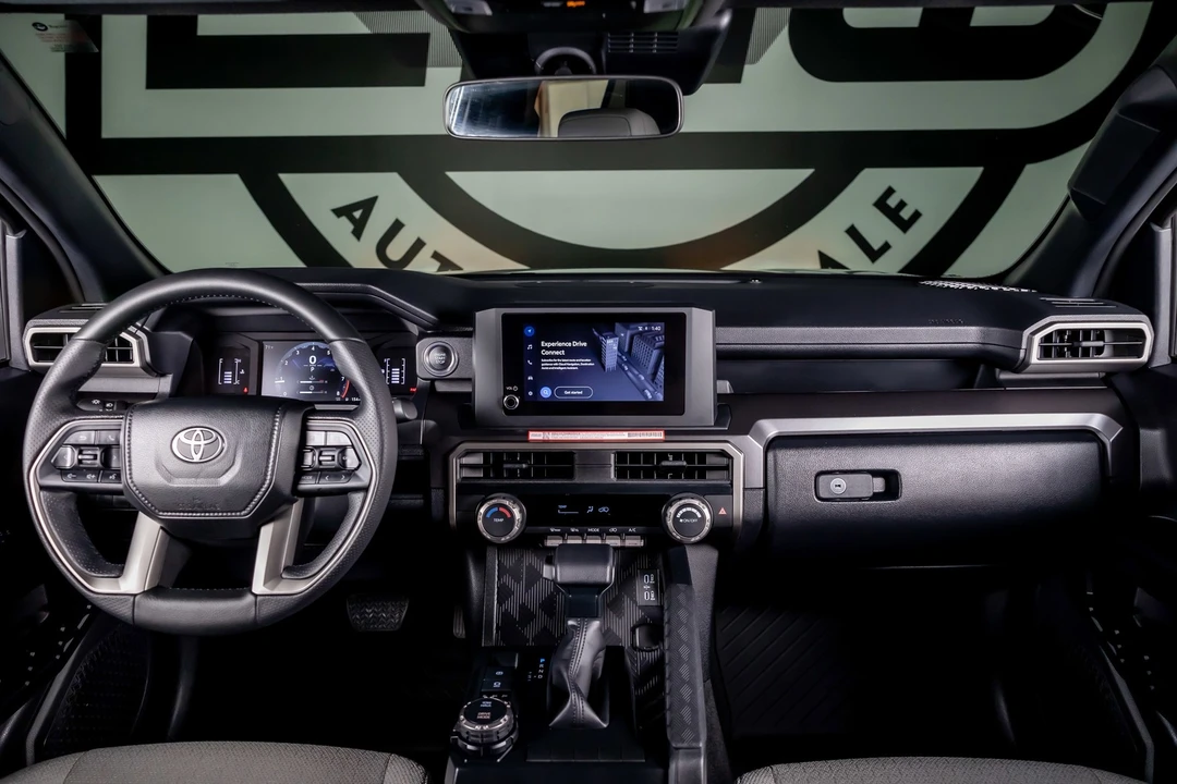 2025 Toyota 4Runner 6th Gen - Image 2 of 12
