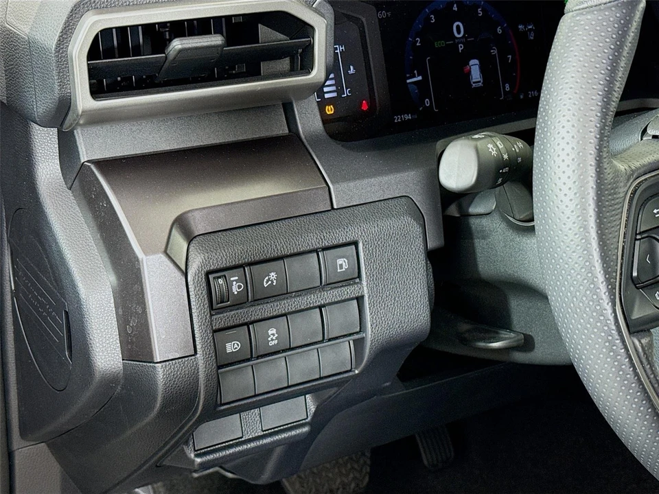 2025 Toyota 4Runner 6th Gen - Image 7 of 14