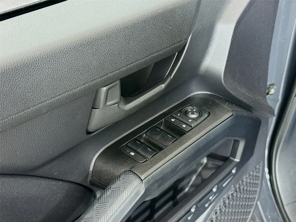 2025 Toyota 4Runner 6th Gen - Image 10 of 14