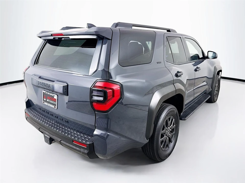2025 Toyota 4Runner 6th Gen - Image 7 of 21
