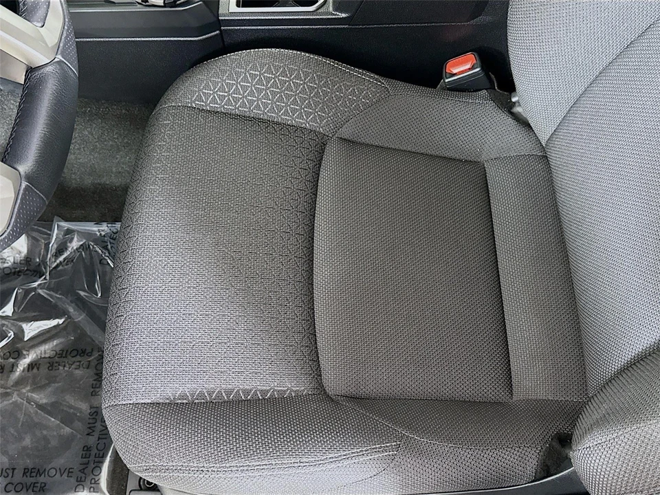 2025 Toyota 4Runner 6th Gen - Image 19 of 21