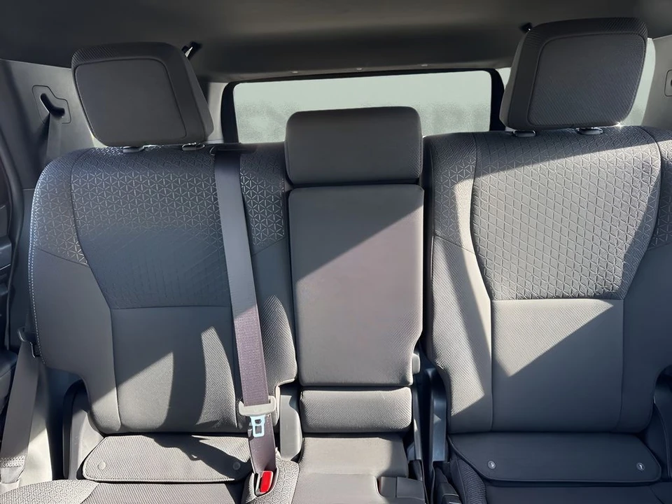2025 Toyota 4Runner 6th Gen - Image 11 of 12