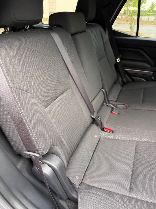 2025 Toyota 4Runner 6th Gen - Image 15 of 19