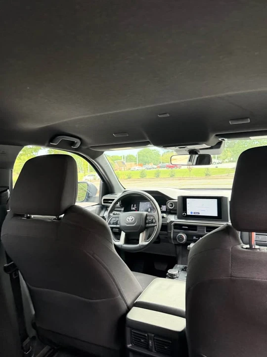 2025 Toyota 4Runner 6th Gen - Image 10 of 19