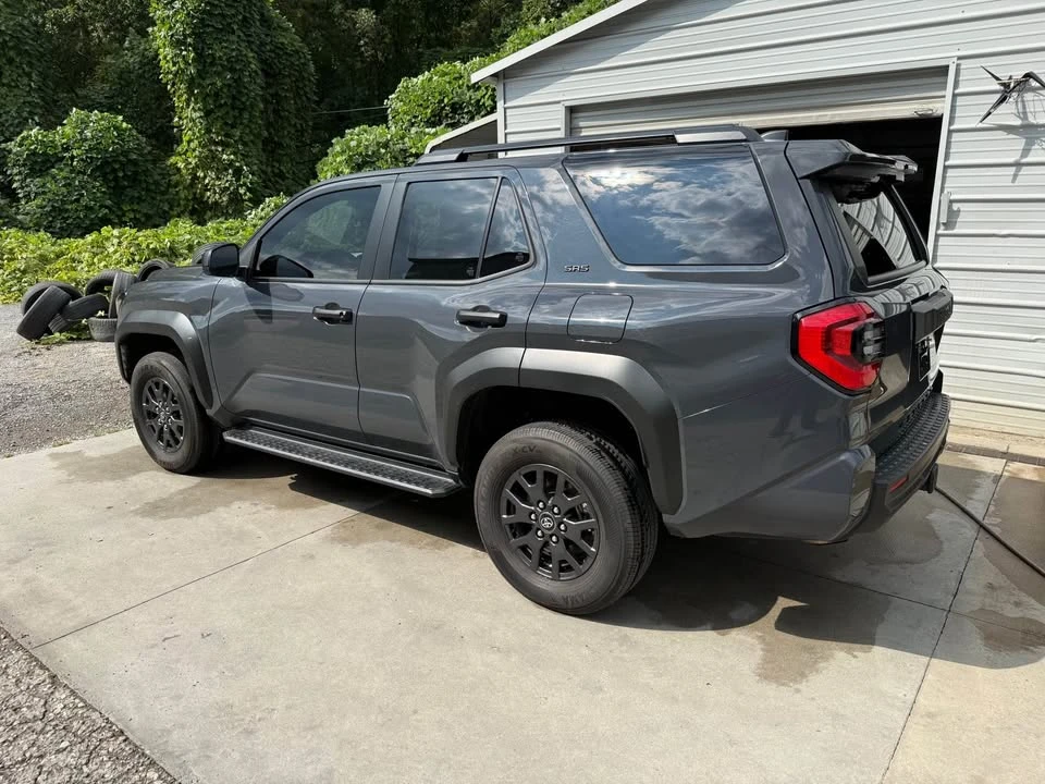 2025 Toyota 4Runner 6th Gen - Image 3 of 8