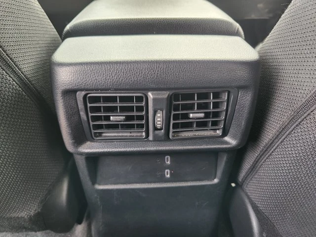 2025 Toyota 4Runner 6th Gen - Image 14 of 20