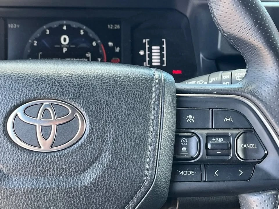 2025 Toyota 4Runner 6th Gen - Image 19 of 20