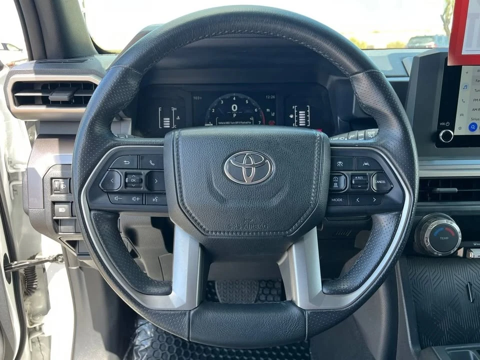2025 Toyota 4Runner 6th Gen - Image 17 of 20