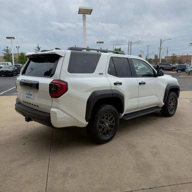 2025 Toyota 4Runner 6th Gen - Image 6 of 19