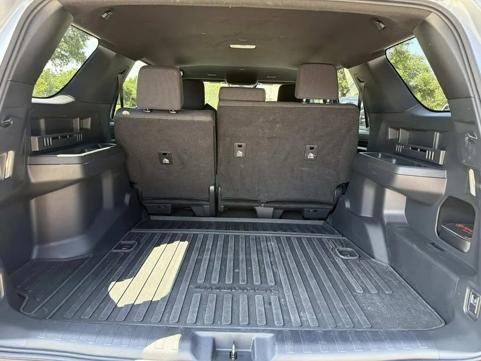 2025 Toyota 4Runner 6th Gen - Image 9 of 12