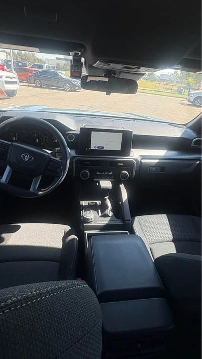 2025 Toyota 4Runner 6th Gen - Image 5 of 6