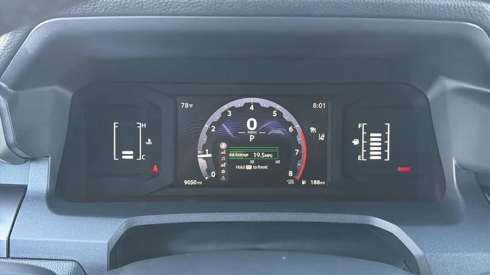 2025 Toyota 4Runner 6th Gen - Image 17 of 20
