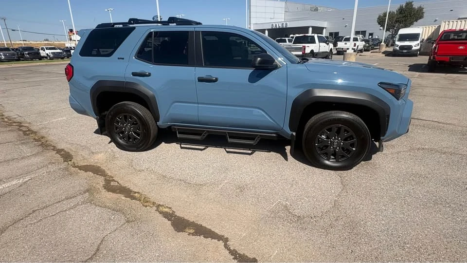 2025 Toyota 4Runner 6th Gen - Image 2 of 6