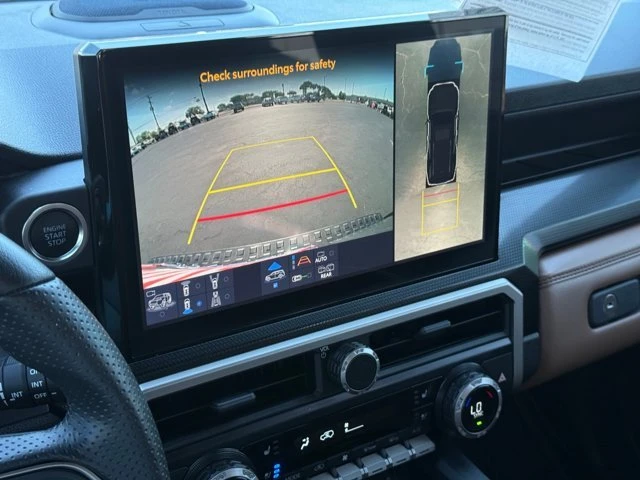 2025 Toyota 4Runner 6th Gen - Image 15 of 20