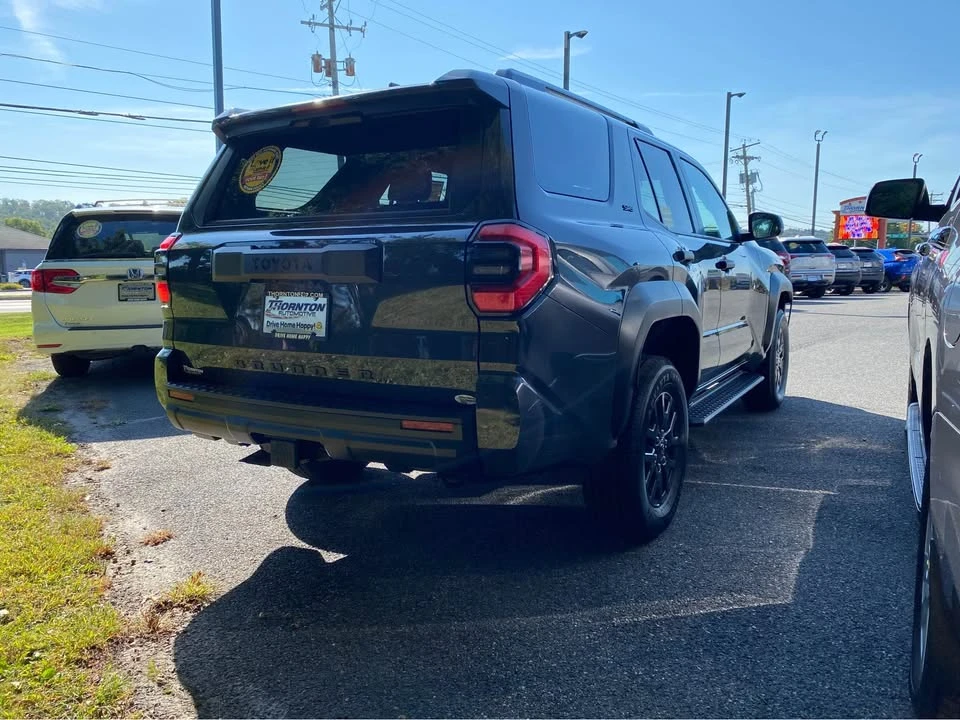 2025 Toyota 4Runner 6th Gen - Image 3 of 11
