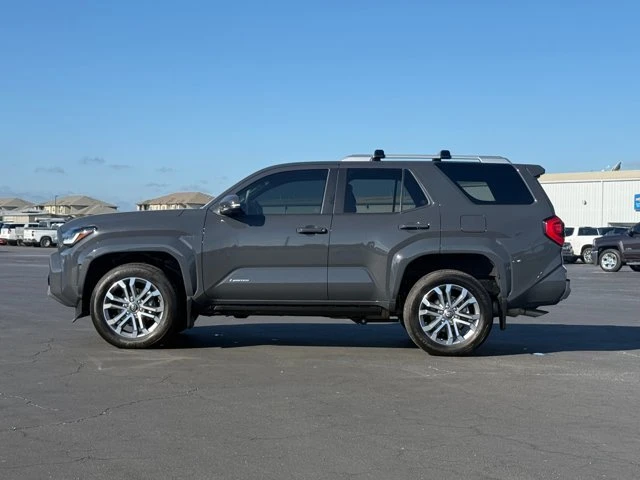 2025 Toyota 4Runner 6th Gen - Image 2 of 20