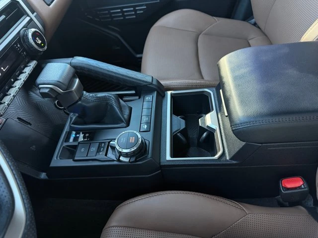 2025 Toyota 4Runner 6th Gen - Image 18 of 20