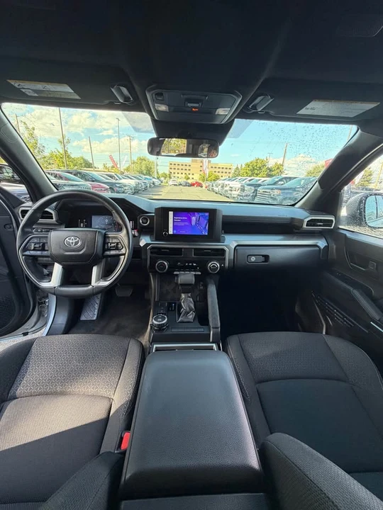 2025 Toyota 4Runner 6th Gen - Image 11 of 13