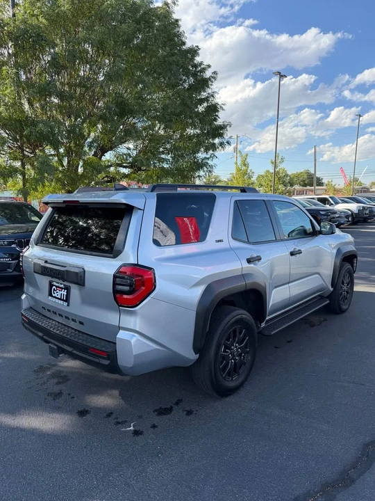 2025 Toyota 4Runner 6th Gen - Image 5 of 13