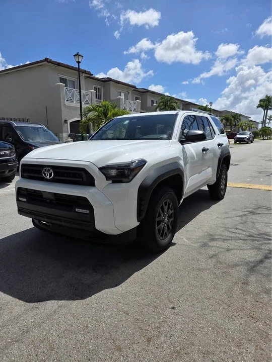 2025 Toyota 4Runner 6th Gen - Image 2 of 11