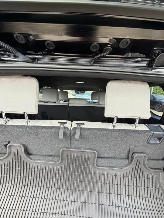 2025 Toyota 4Runner 6th Gen - Image 10 of 11
