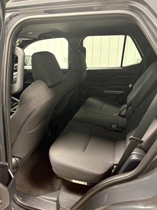 2025 Toyota 4Runner 6th Gen - Image 8 of 18