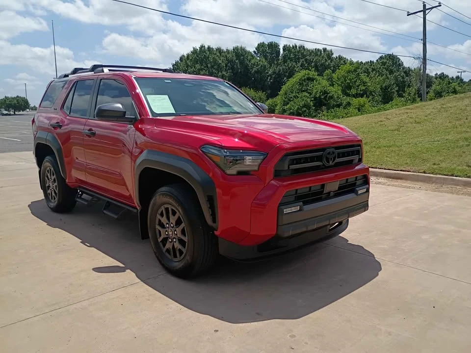 2025 Toyota 4Runner 6th Gen - Image 2 of 13