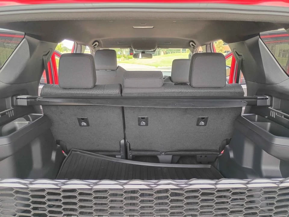 2025 Toyota 4Runner 6th Gen - Image 8 of 13