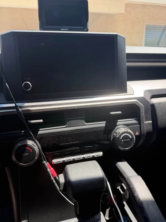 2025 Toyota 4Runner 6th Gen - Image 4 of 6