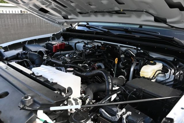2025 Toyota 4Runner 6th Gen - Image 13 of 17