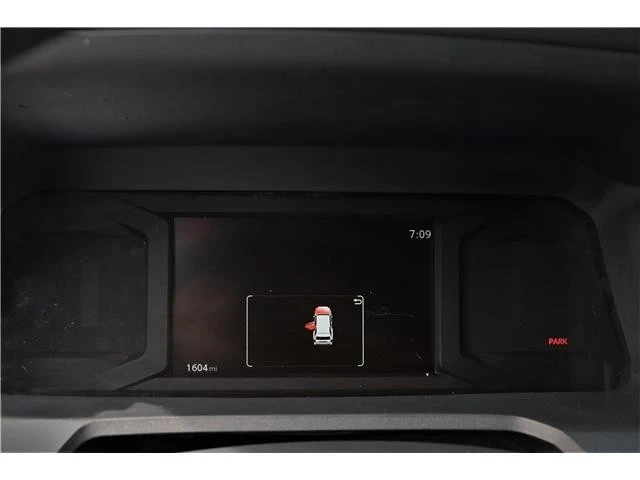 2025 Toyota 4Runner 6th Gen - Image 10 of 18