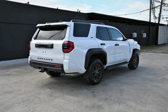 2025 Toyota 4Runner 6th Gen - Image 3 of 18
