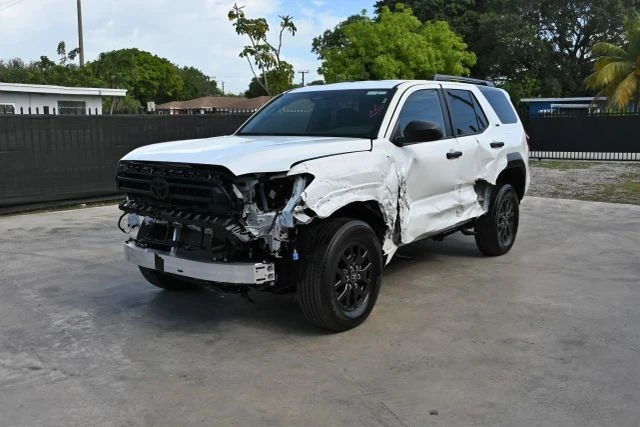 2025 Toyota 4Runner 6th Gen - Image 2 of 18