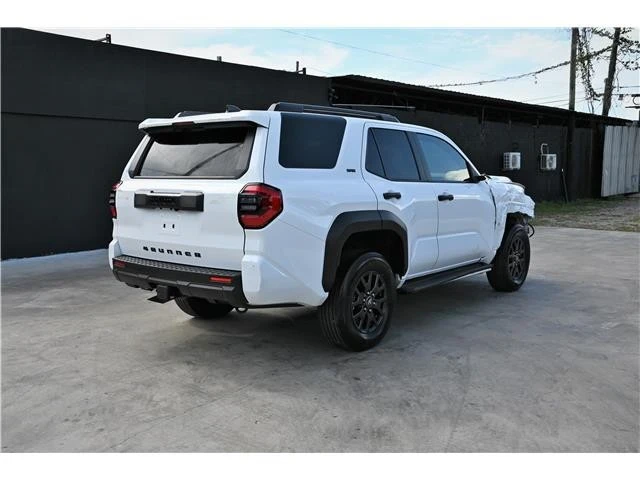 2025 Toyota 4Runner 6th Gen - Image 3 of 18