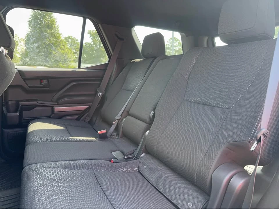 2025 Toyota 4Runner 6th Gen - Image 6 of 13