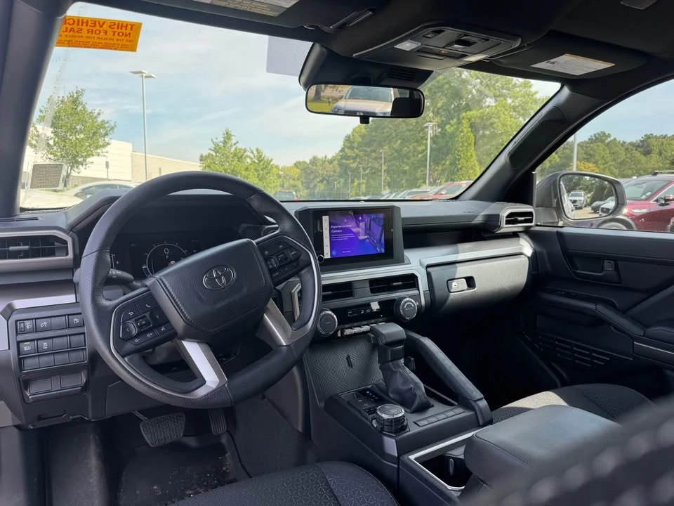 2025 Toyota 4Runner 6th Gen - Image 10 of 13